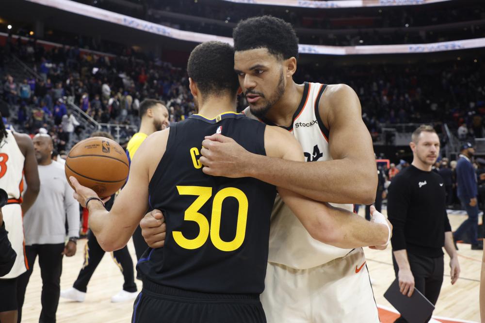 的严密防守 的严密防守