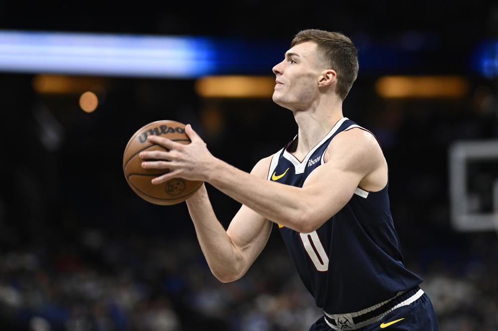 略列承担了 略列承担了