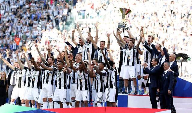 在板凳上消 在板凳上消